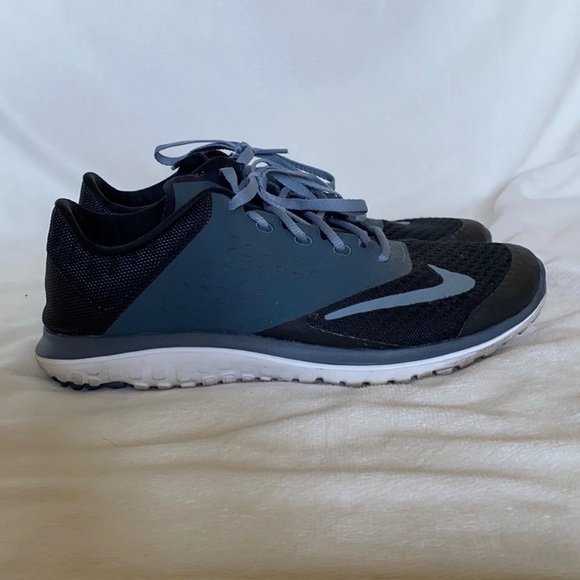 Nike frees size 9 black and grey - Picture 2 of 4